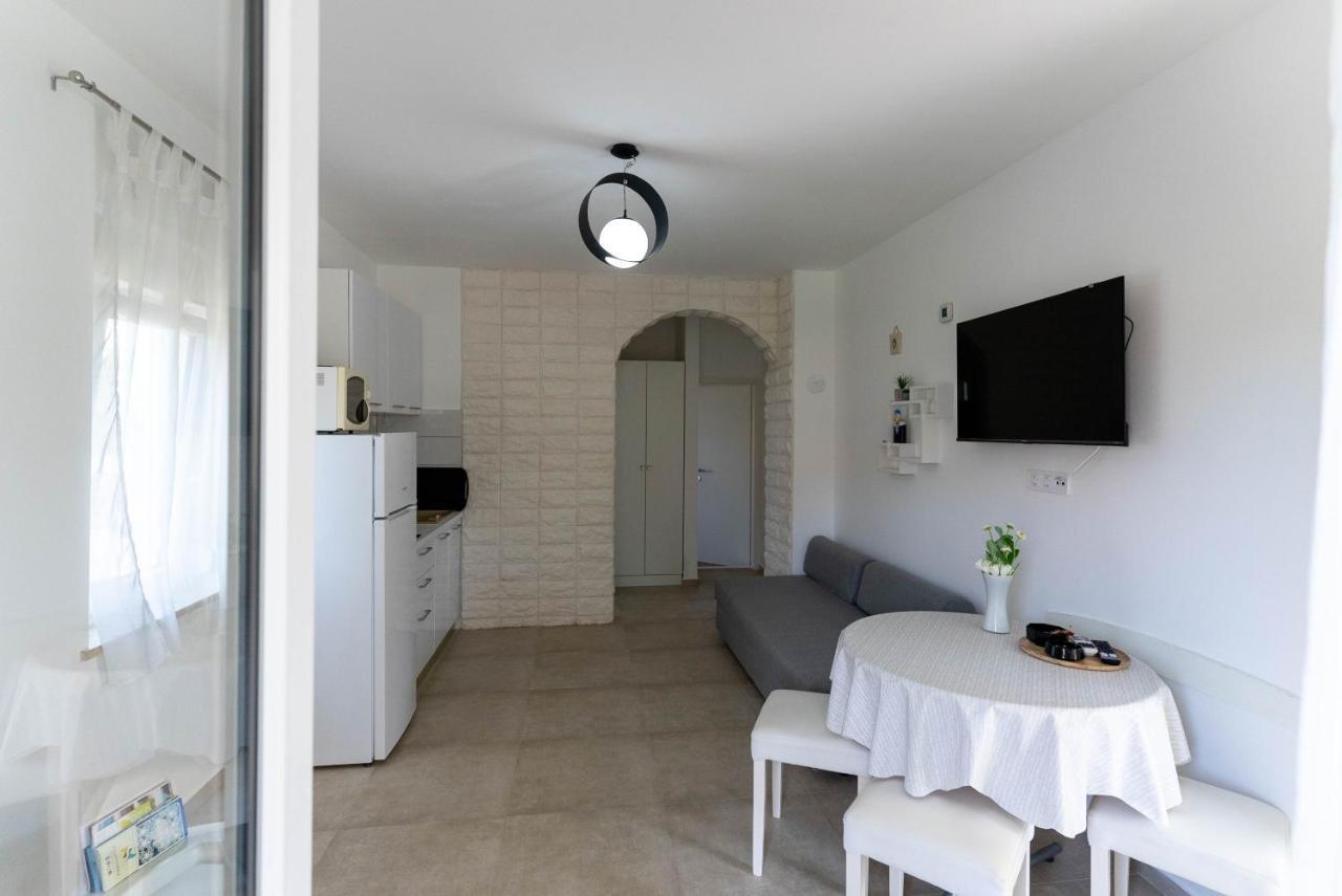 Briuni Riviera Apartment Pula Exteriör bild